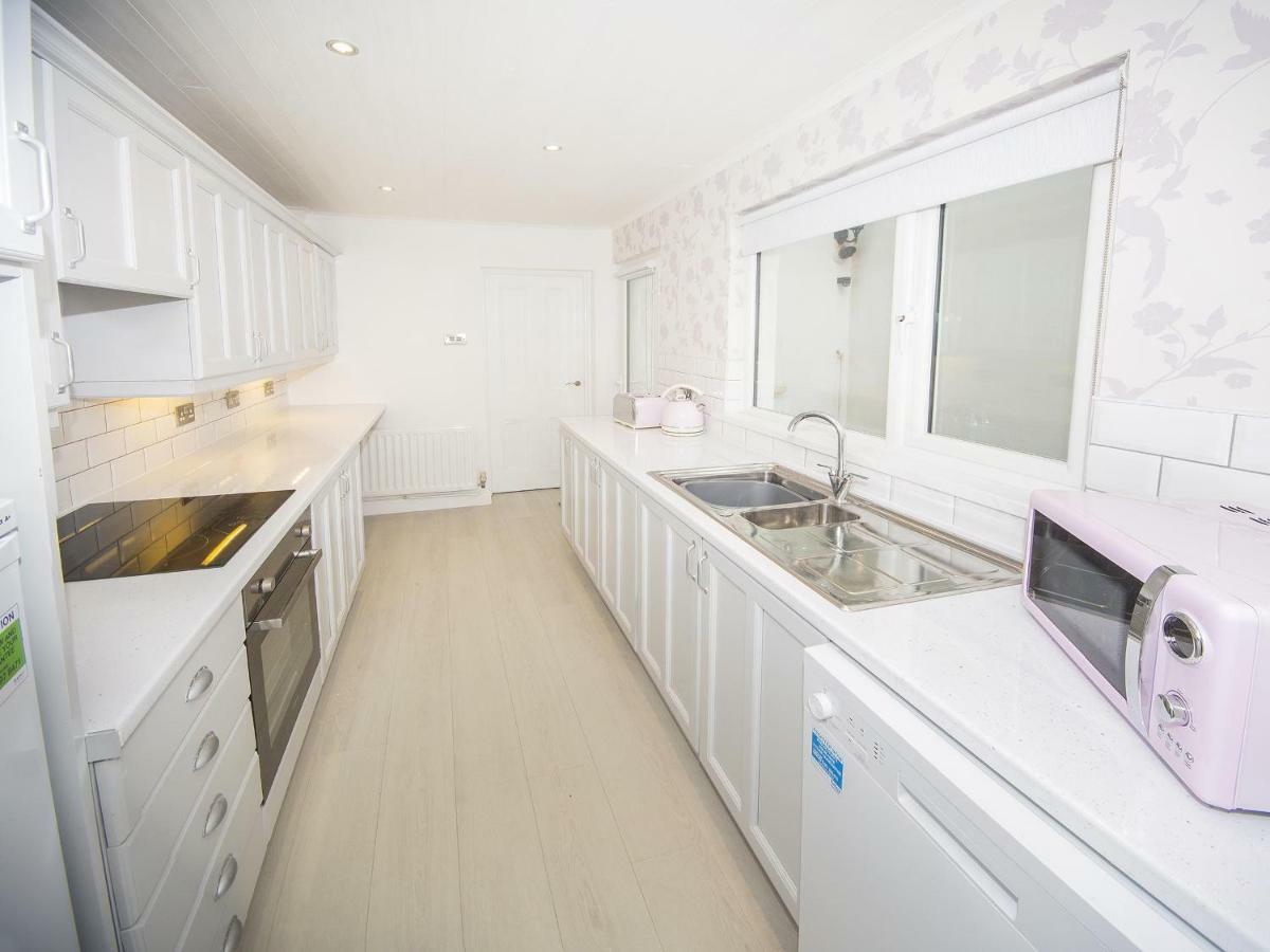 Tsa Shaftesbury Avenue Villa Belfast Eksteriør billede